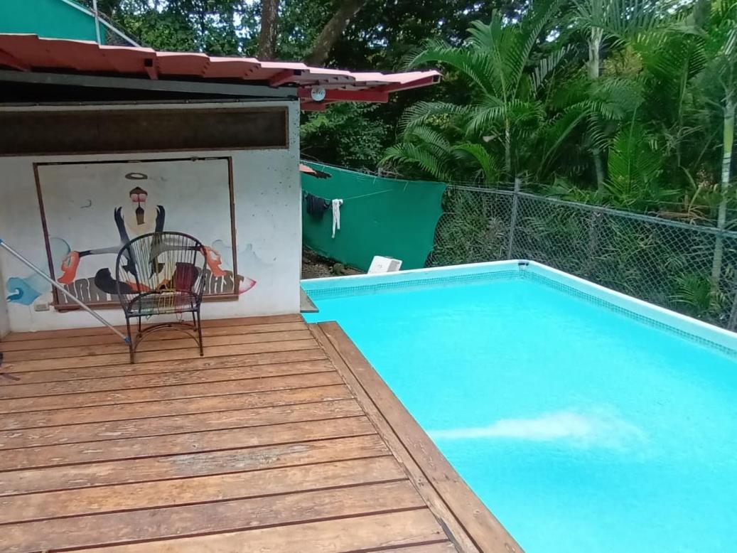 Burnt Toast Surfcamp Hotel Nosara Bilik gambar
